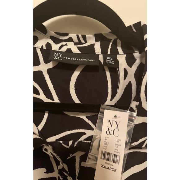 New York and Company Ladies Blouse size XXL - Picture 4 of 6